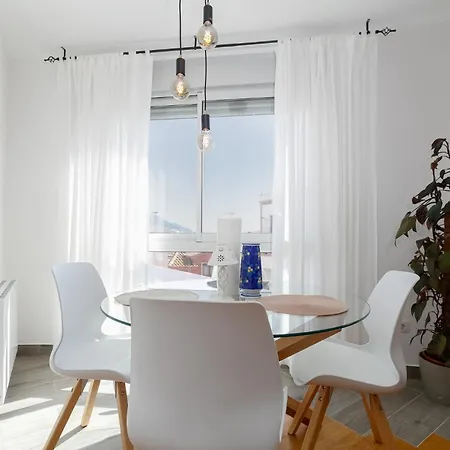 Con Parking Y Vistas Al Mar By Apartament *